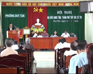 HĐND tỉnh và thành phố Kon Tumtieesp xúc cử tri phường Duy Tân