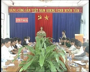 Huyện ủy Đak Hà gặp mặt