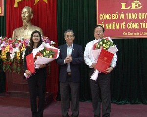 UBND tỉnh Kon Tum trao Quyết định bổ nhiệm cán bộ
