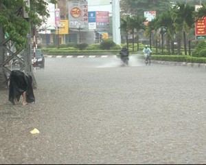 Kon Tum đón cơn mưa đầu mùa