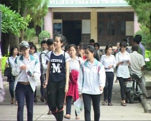 Thí sinh tỉnh Kon Tum hoàn thành kỳ thi THPT Quốc gia 2016